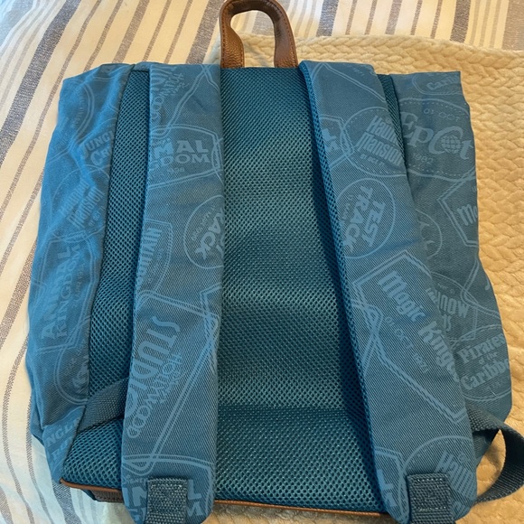 Disney backpack Mickey compass